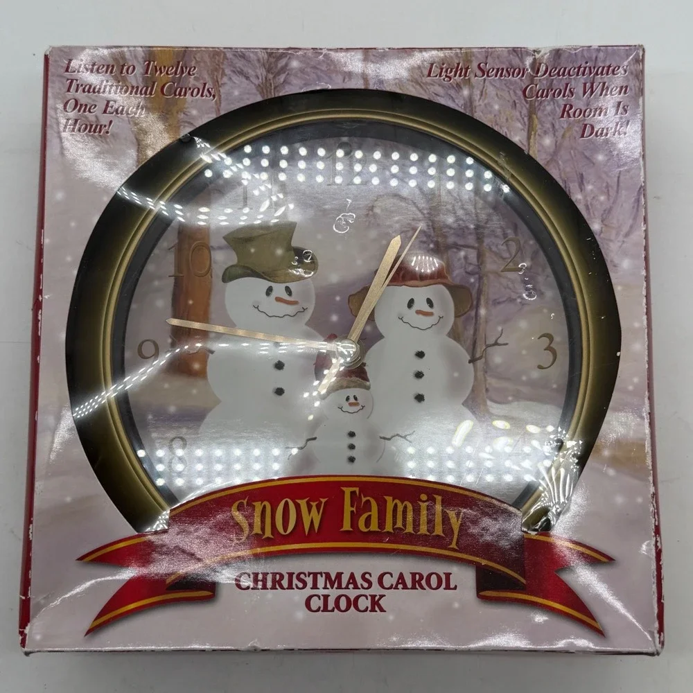 Mark Feldstein Snow Family Christmas Carol Musical Wall Tabletop Clock Gold Tone